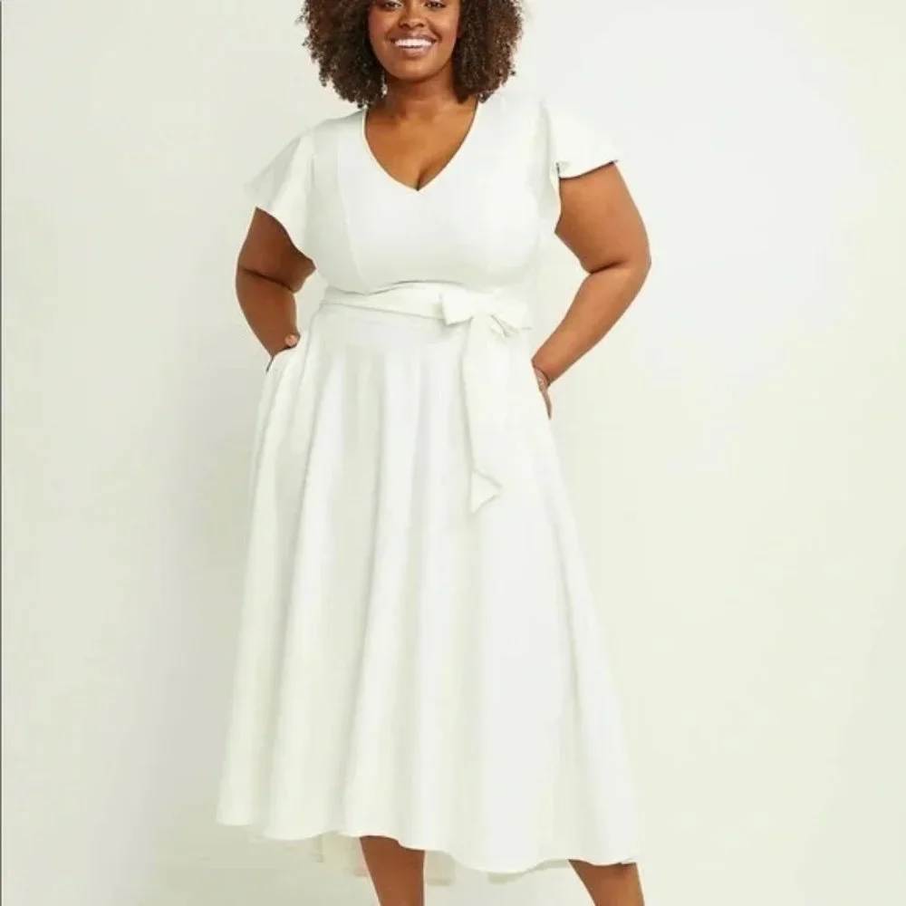 Plus Size 20 Lane Bryant white stretchy dress NWOT *missing belt*